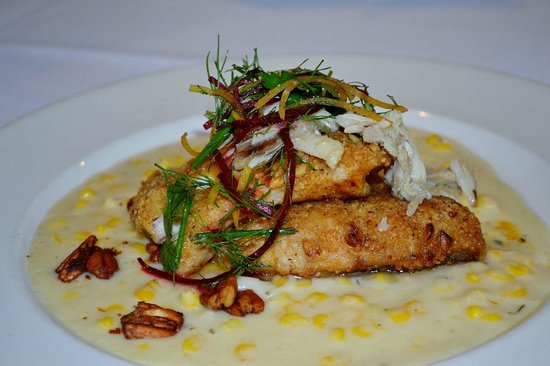 Commander’s Palace signature dishes Turtle Soup
Pecan Roasted Gulf Fish
Shrimp & Tasso Henican